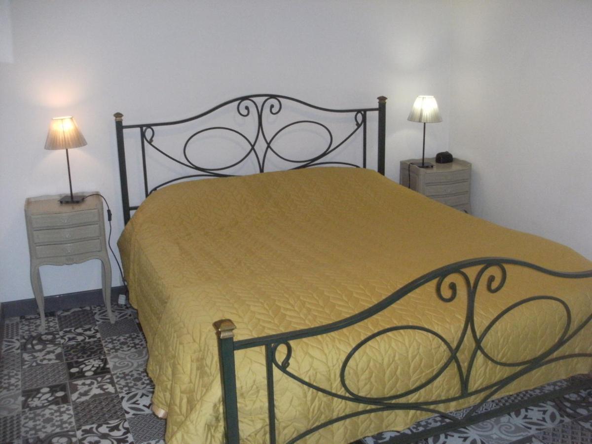 Grange Dans Ancien Corps De Ferme Hotel Bellengreville  Luaran gambar